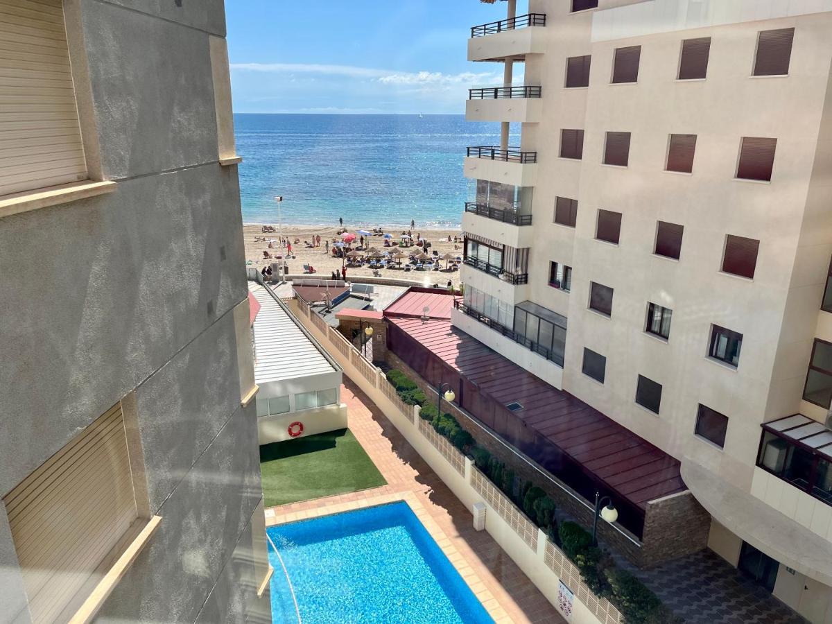 Modern Apartment On The Beach With Pool Calp Exterior foto